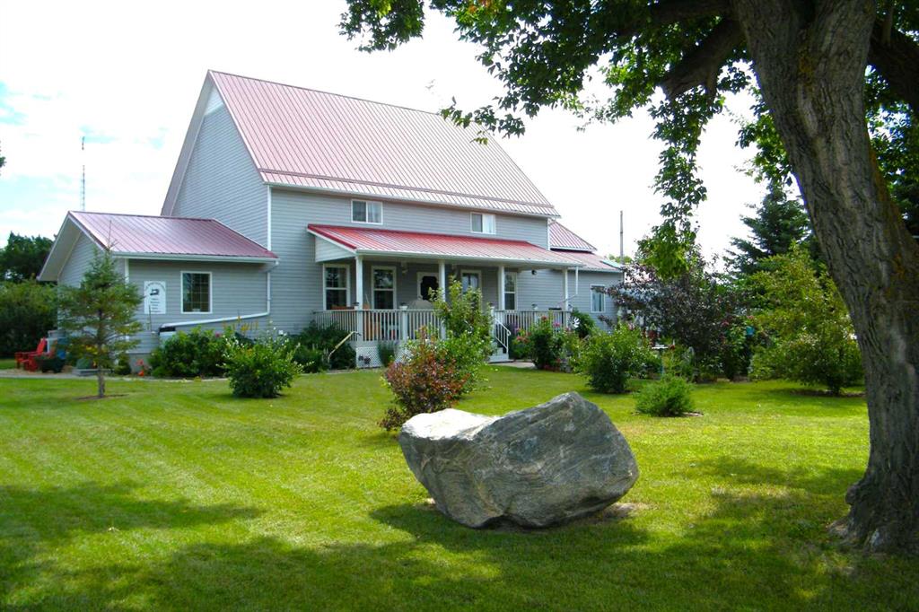 5104 47 Avenue Property Photo