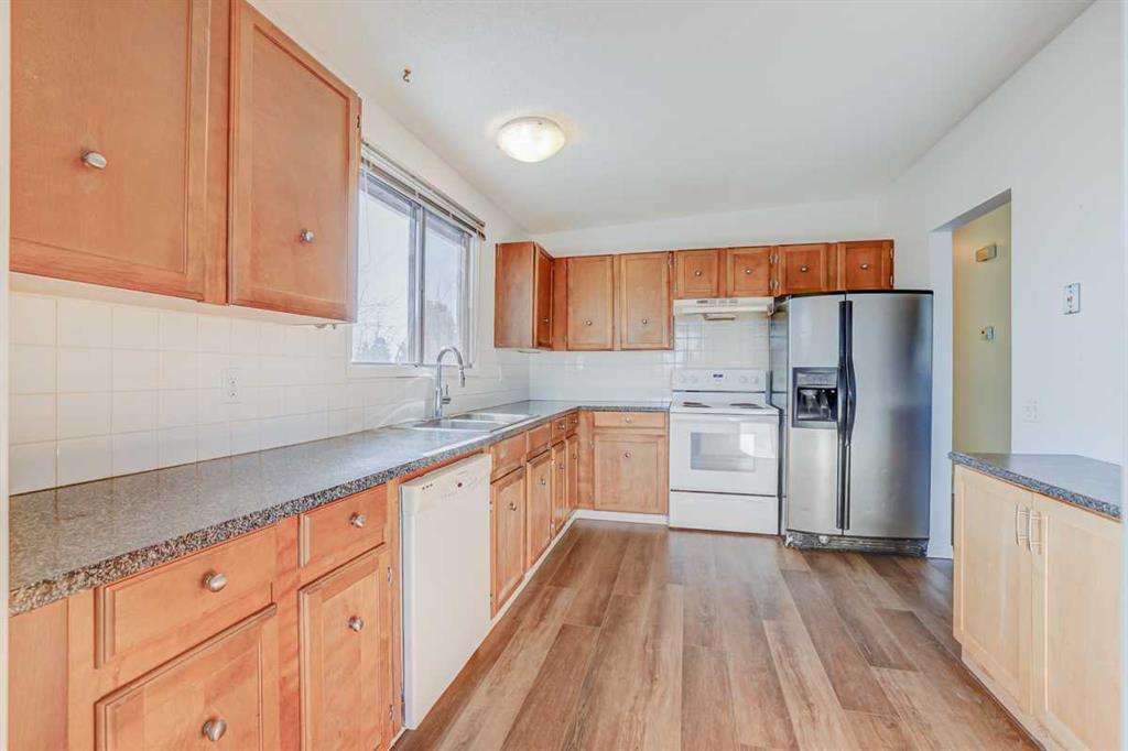 2635 Dover Ridge Drive Property Photo 12