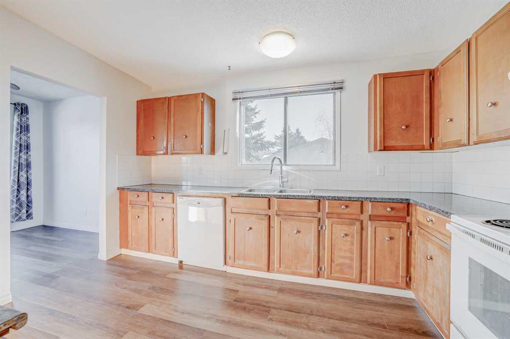 2635 Dover Ridge Drive Property Photo 13
