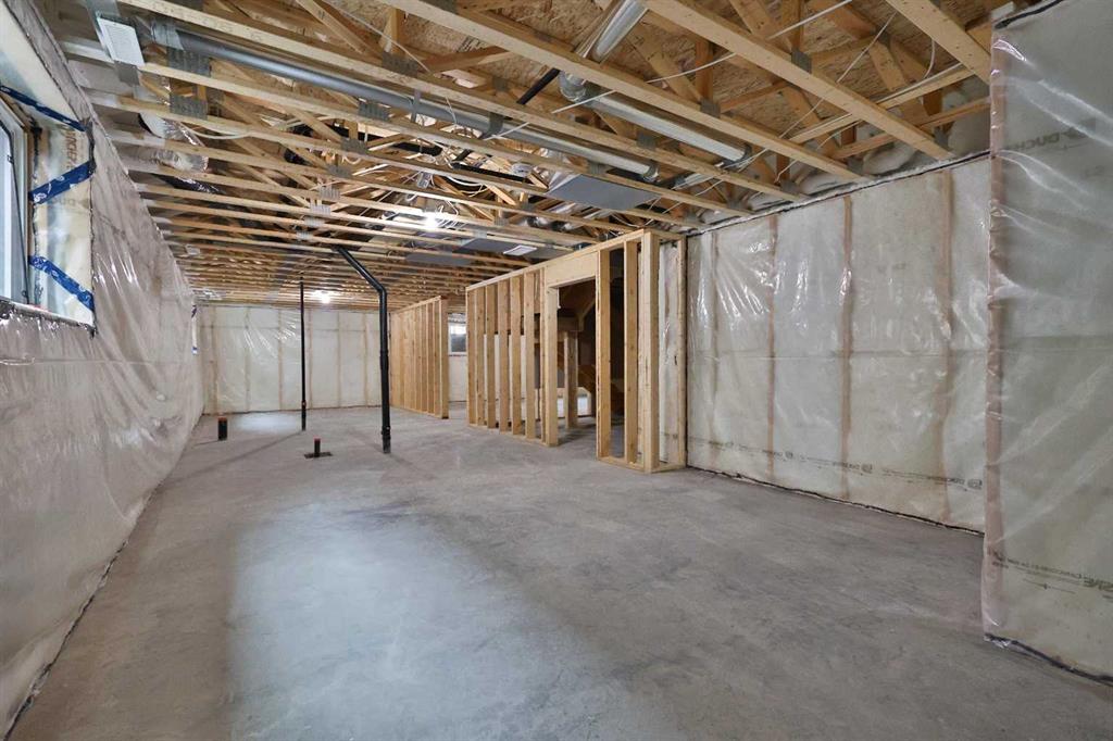 112 E 300 S Property Photo 21