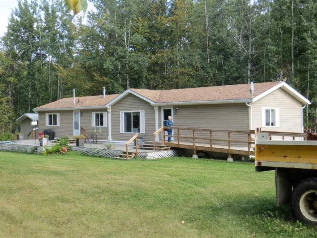 15002 Twp Rd 670 Property Photo