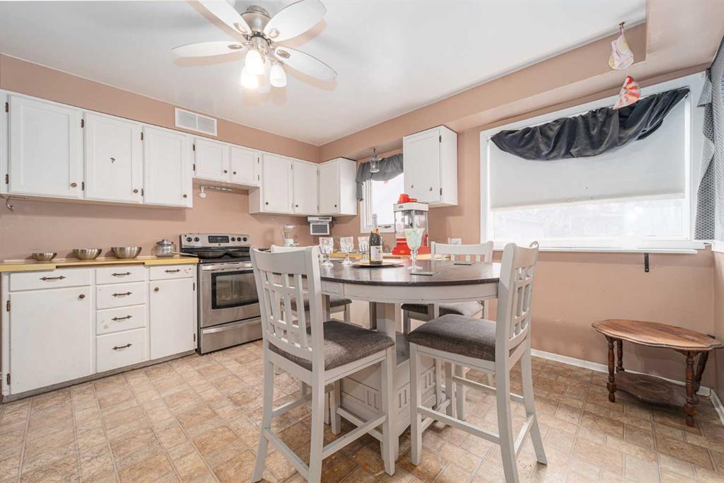 164 S 100 E Property Photo 6