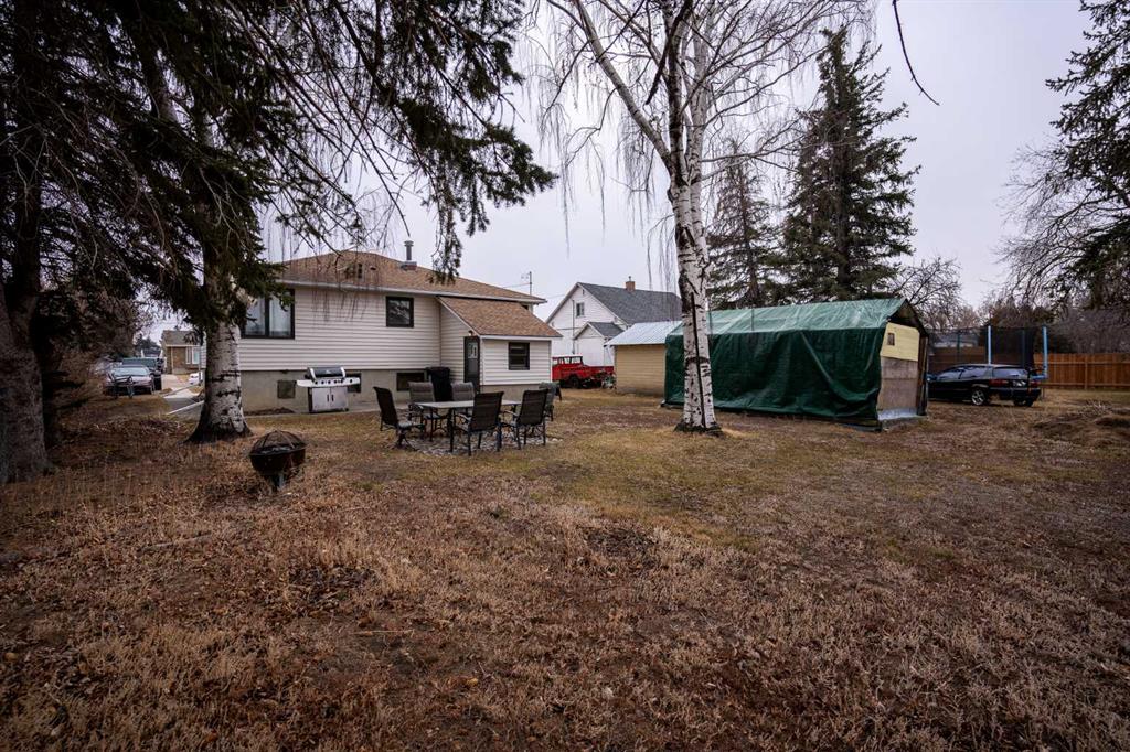 164 S 100 E Property Photo 25
