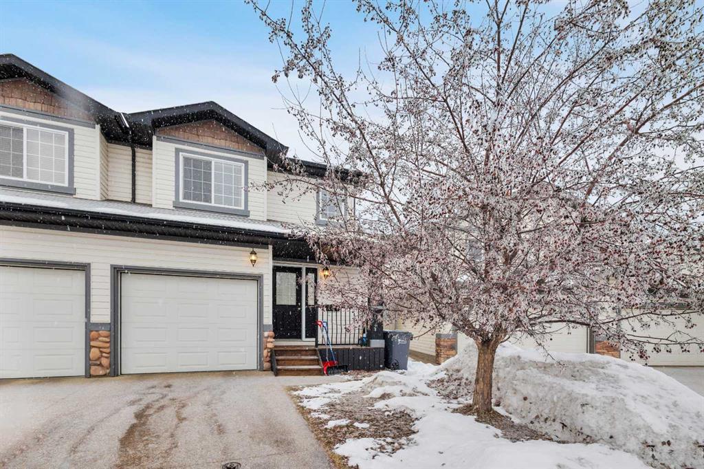 210 Ibbotson Close Property Photo