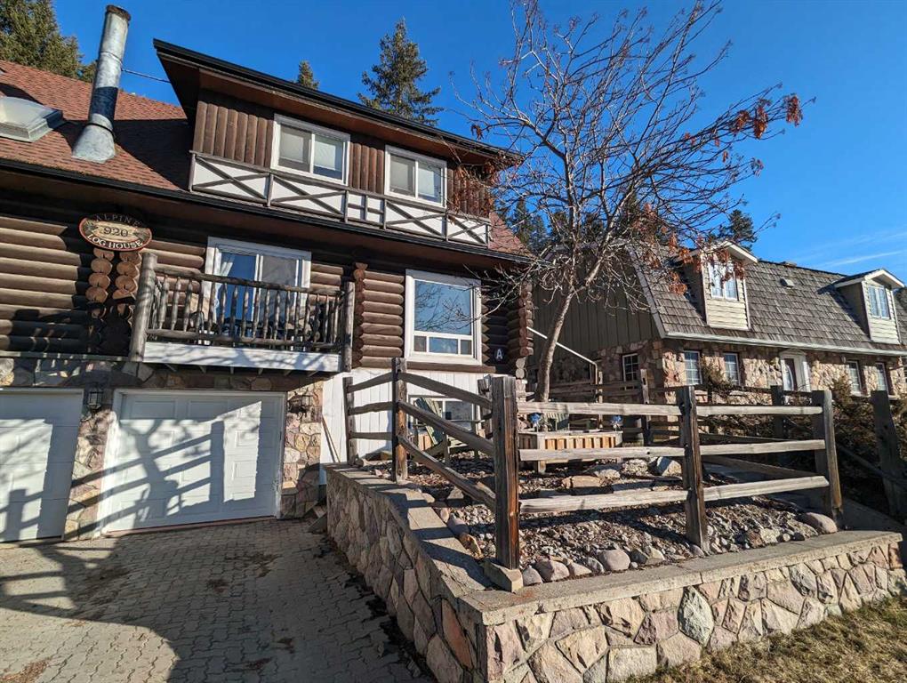 920a Bonhomme Street Property Photo