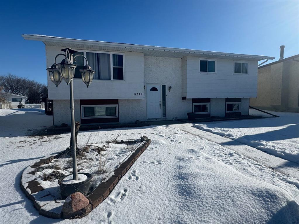 6318 35 Avenue Property Photo