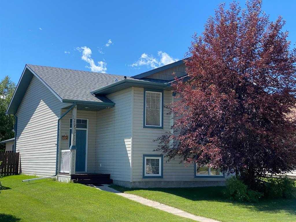 6005 43 Avenue Property Photo