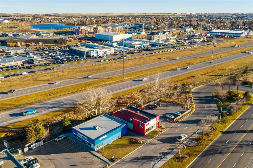 224 Edmonton Trail Property Photo 8