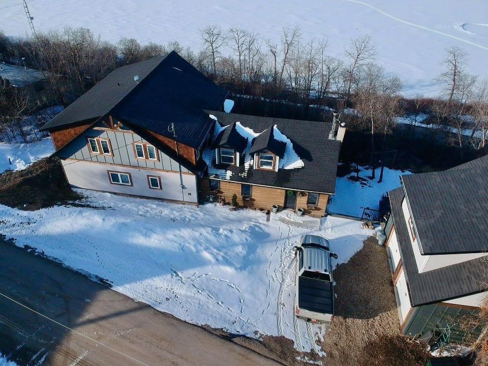 123 Minnewaukan Road Property Photo