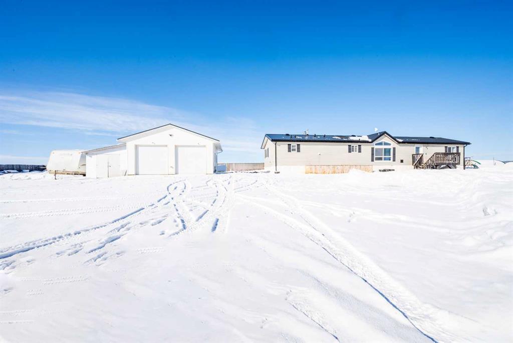 733070 50a Range 2 Property Photo