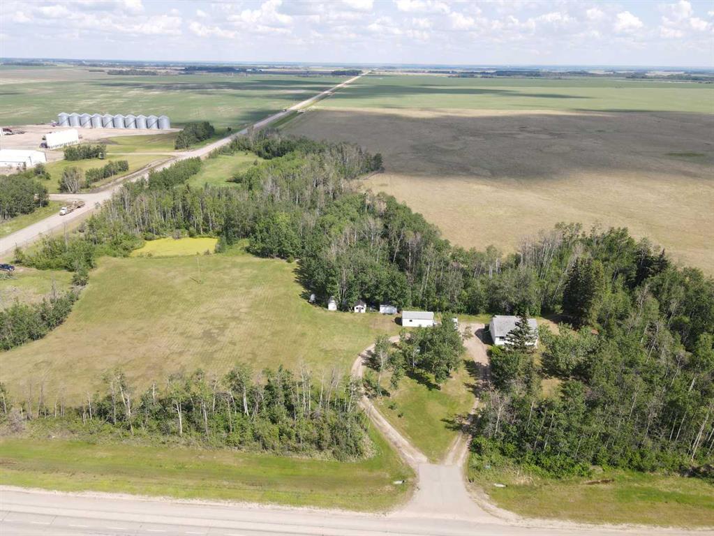 81573 Hwy 2 Property Photo 1
