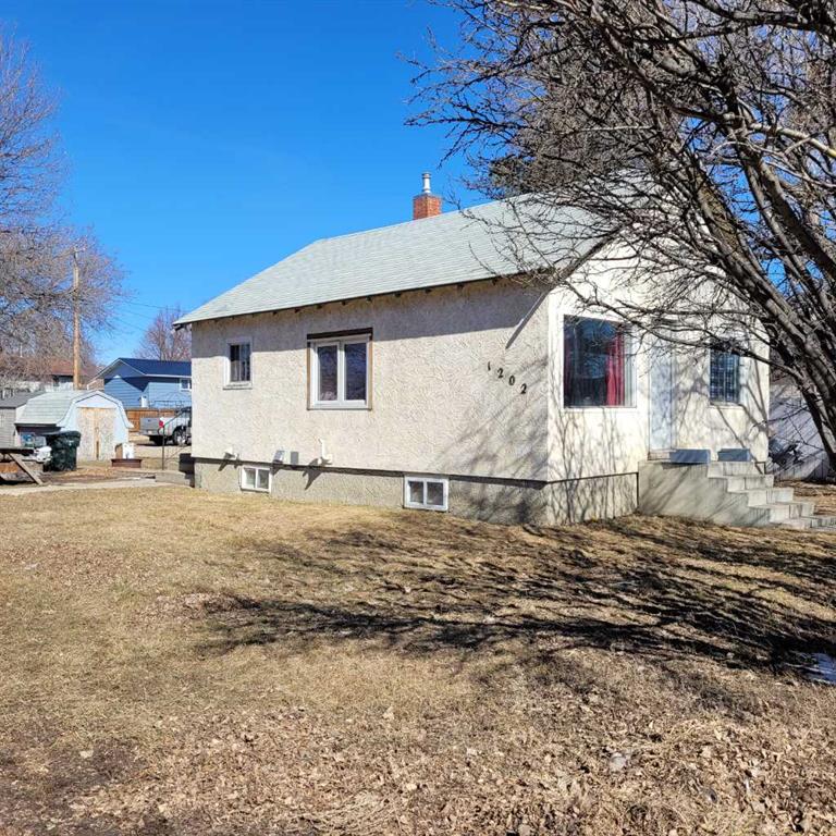 1202 Bridge Street Property Photo