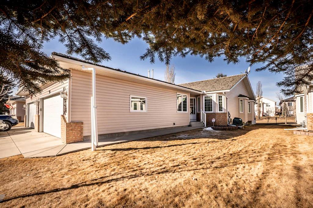 521 Riverside Drive Property Photo