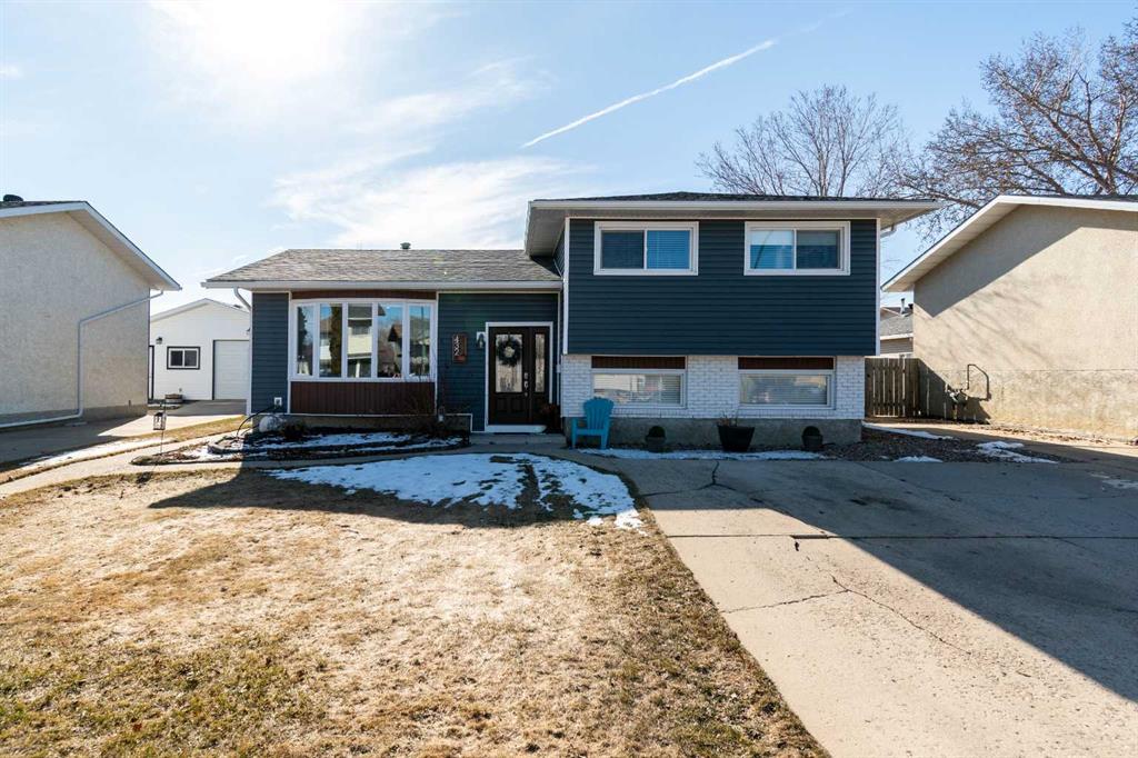 432 Sissons Crescent Property Photo
