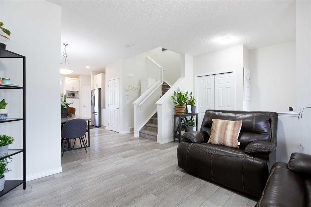 34 Walgrove Passage Property Photo 4