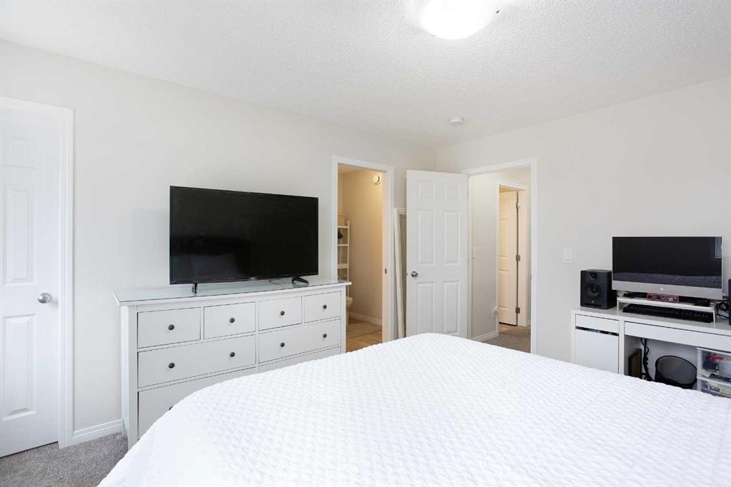 34 Walgrove Passage Property Photo 16