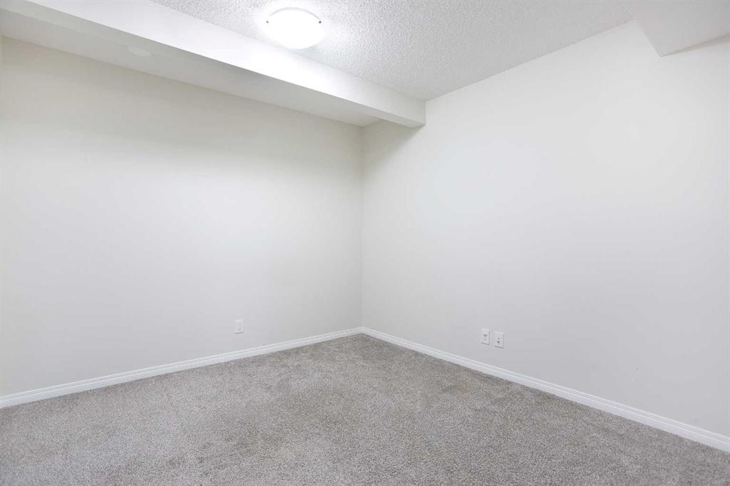 34 Walgrove Passage Property Photo 24