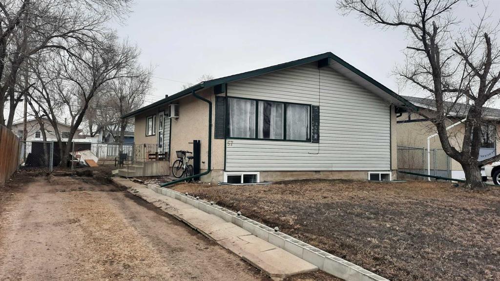 57 Cedar Crescent Property Photo