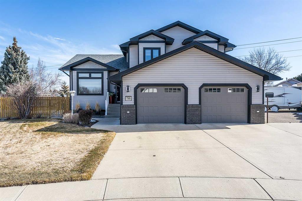 798 19a Street Property Photo