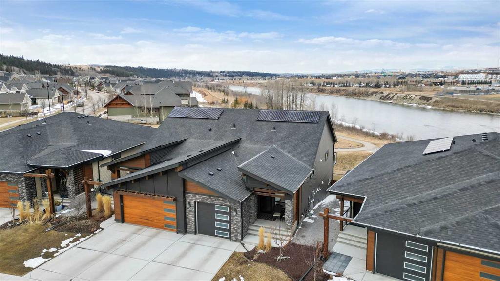 15 Riviera Court Property Photo