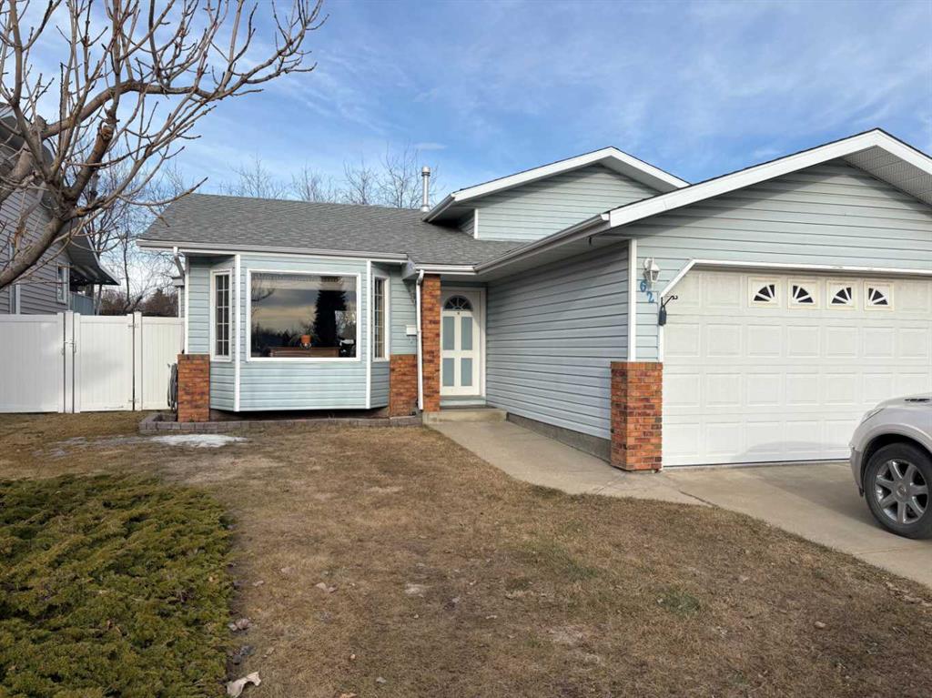 62 Dunning Crescent Property Photo