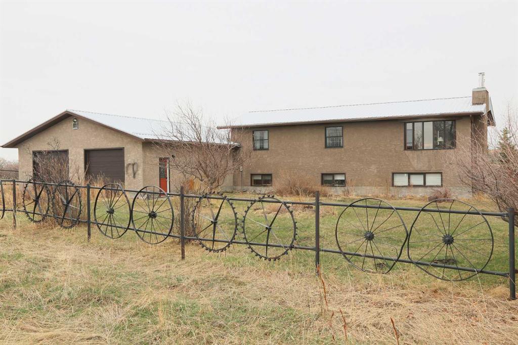 Township Rd 4-2 Property Photo 1