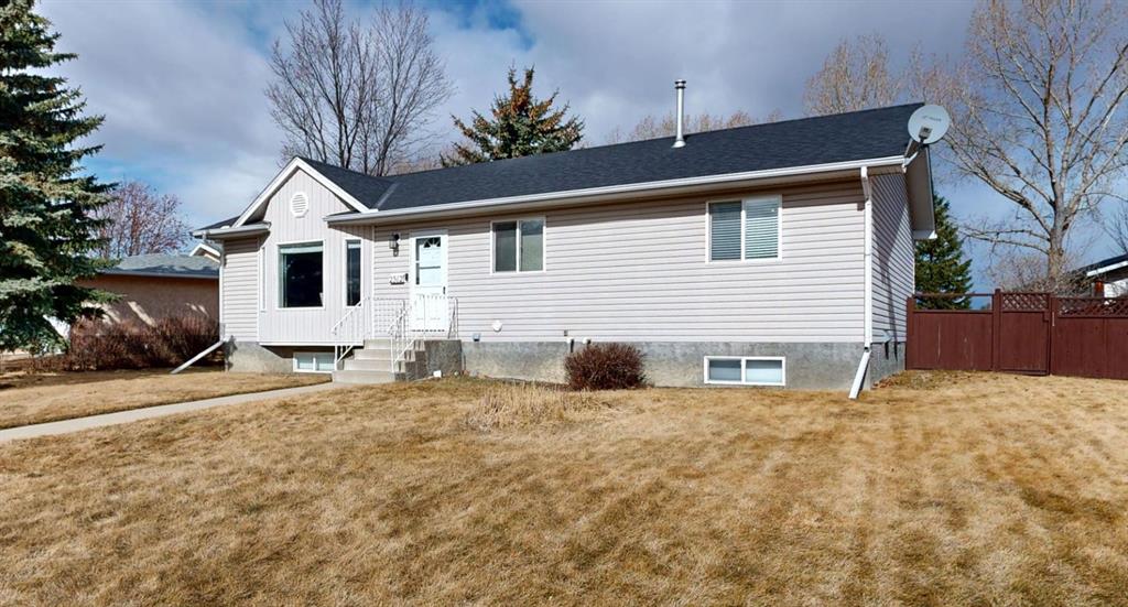 Nanton Real Estate Listings Main Image