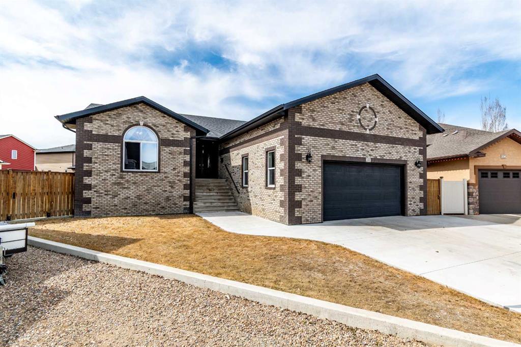 131 Somerset Court Property Photo