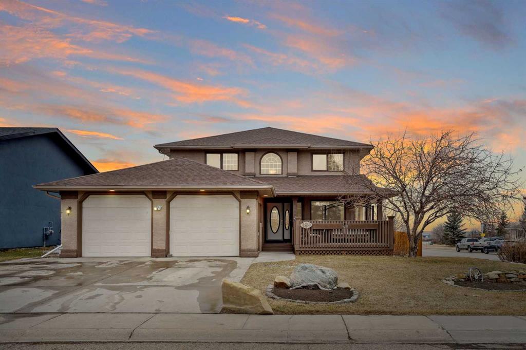 604 Mcculloch Crescent Property Photo