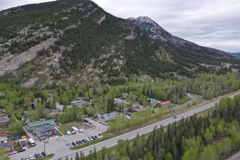 12 Exshaw Mountain Gateway Property Photo