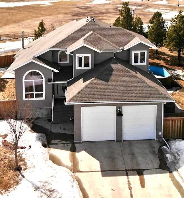 5512 43 Street Property Photo