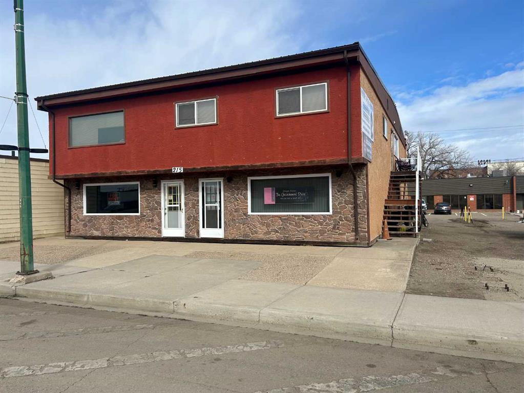215 Broadway Avenue Property Photo