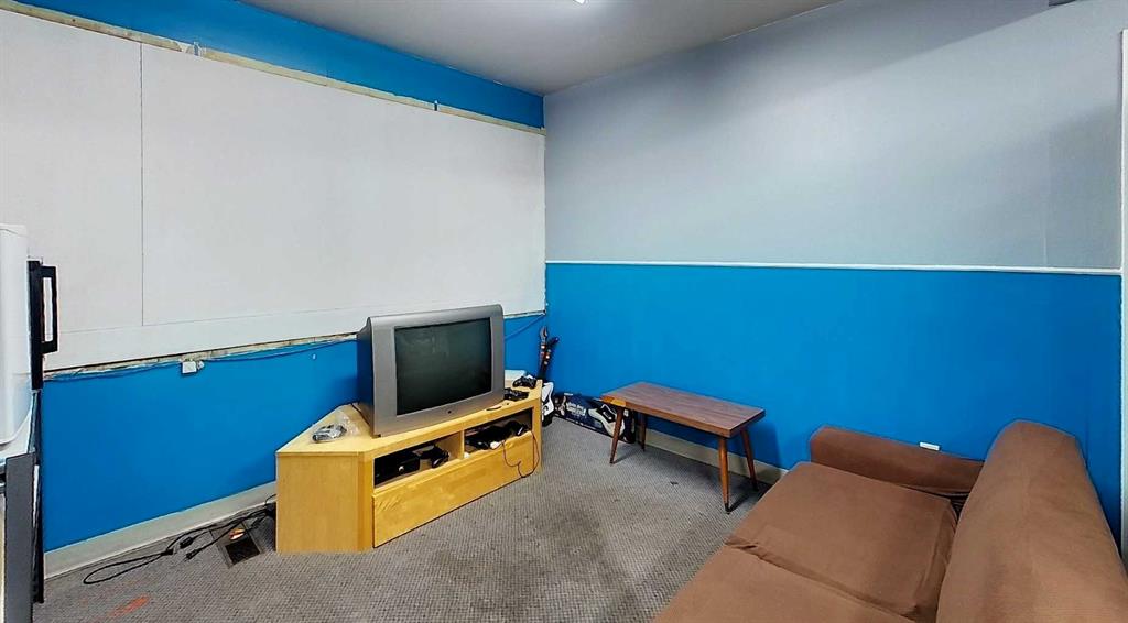 316 50 Street 314 Property Photo 33