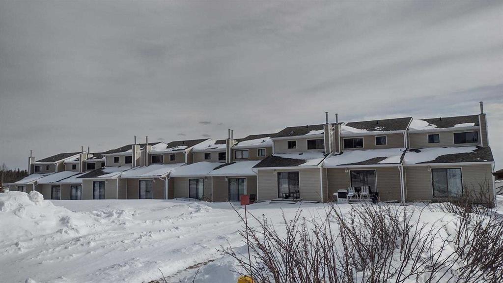 101 Assiniboine Drive Property Photo 1