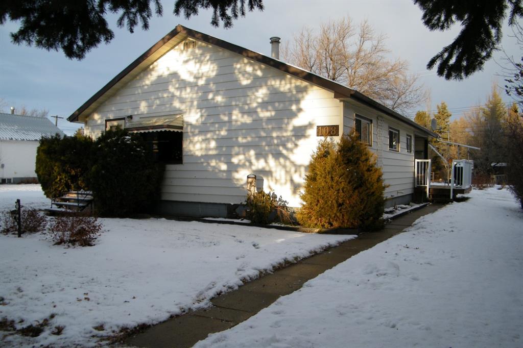 T0b 1r0 Real Estate Listings Main Image