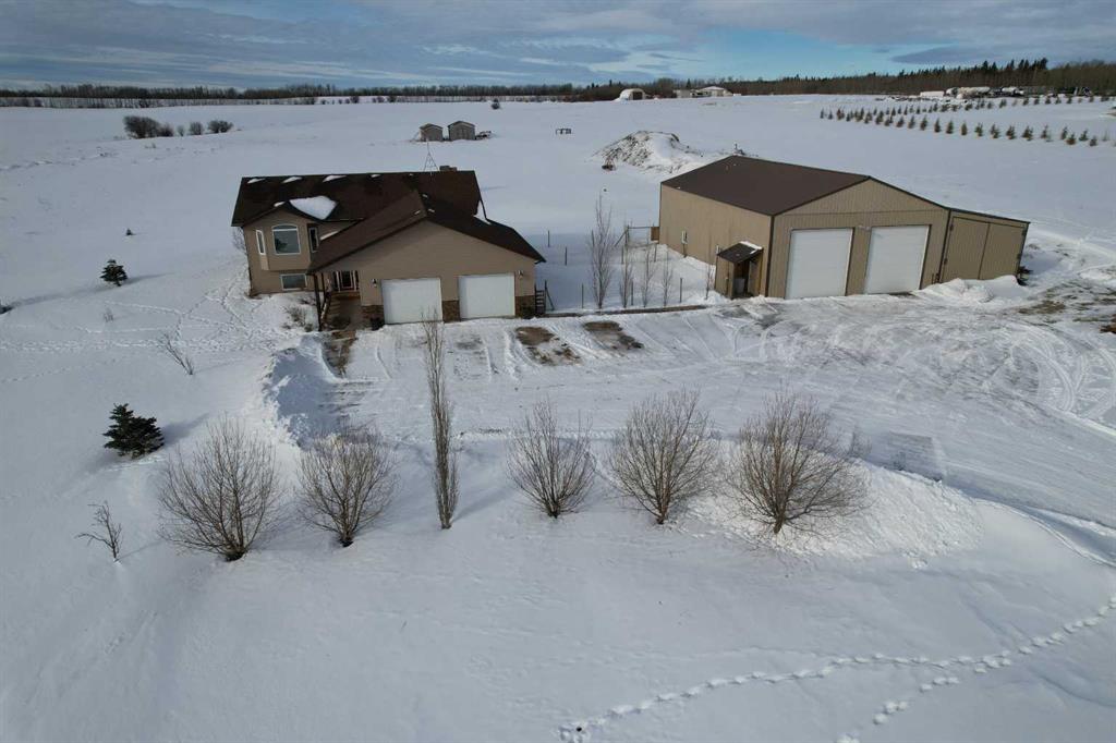 100011 Twp 722 Road 2 Property Photo