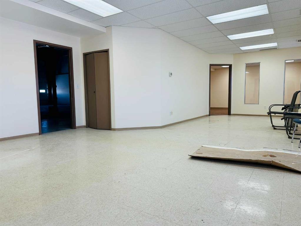 10203b 123 Street Property Photo 10