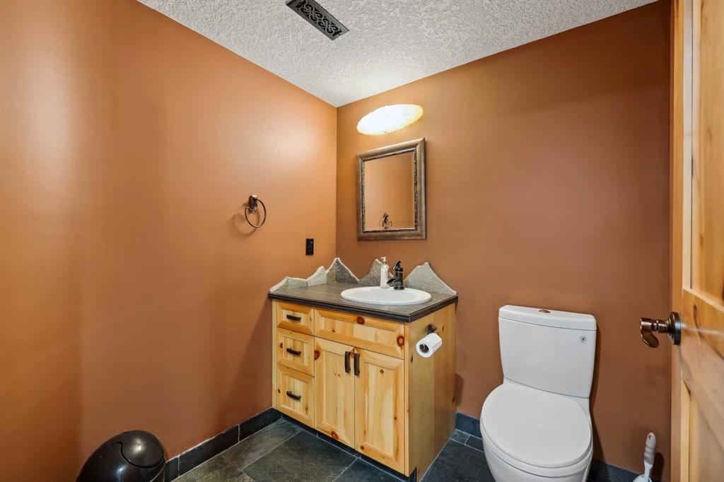 1220 10 Avenue Property Photo 34