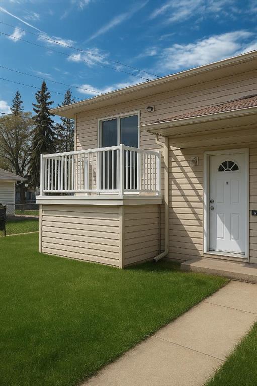 10601 102 Street C Property Photo
