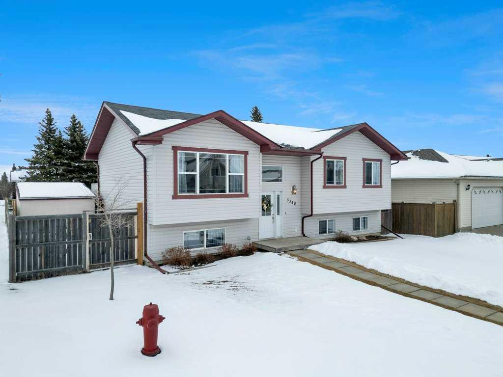 5348 Drader Crescent Property Photo