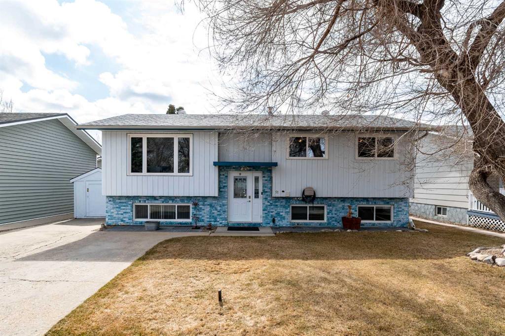 51 Greenbrook Way Property Photo