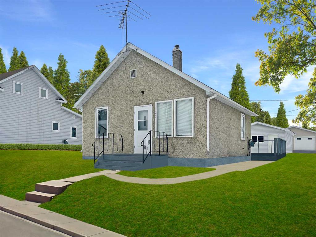 147 Main Street Property Photo 1