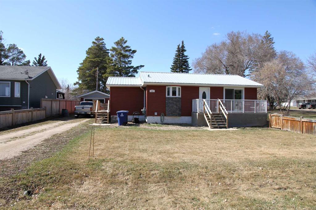 112 3 Street Property Photo