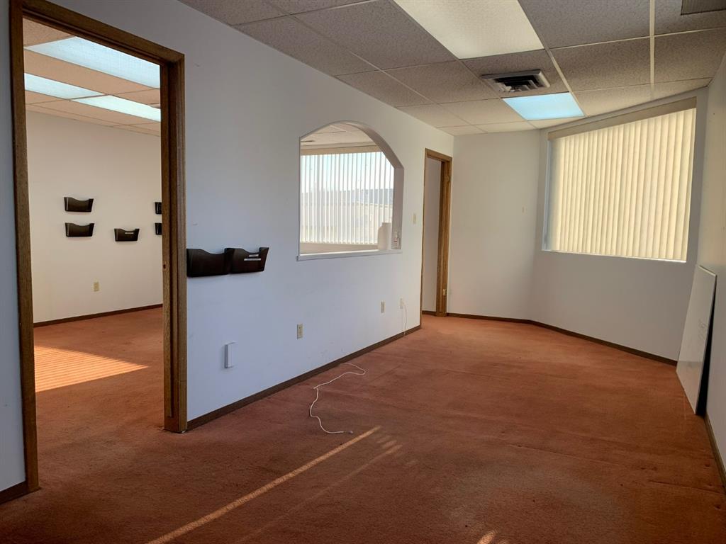 608 3 Street Property Photo 5