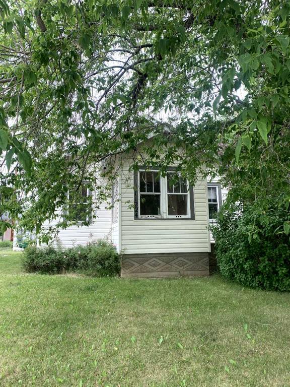 11224 102 Avenue Property Photo