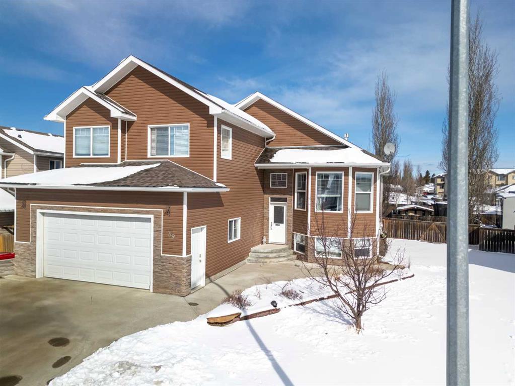 39 Cedar Heights Property Photo