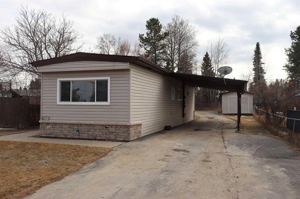 7011 Glenwood Drive Property Photo