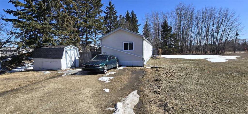 4854 Centre Street Property Photo