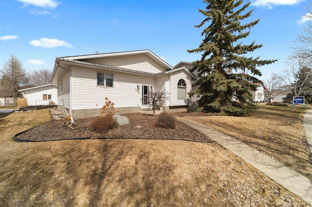 6306 54 Avenue Property Photo