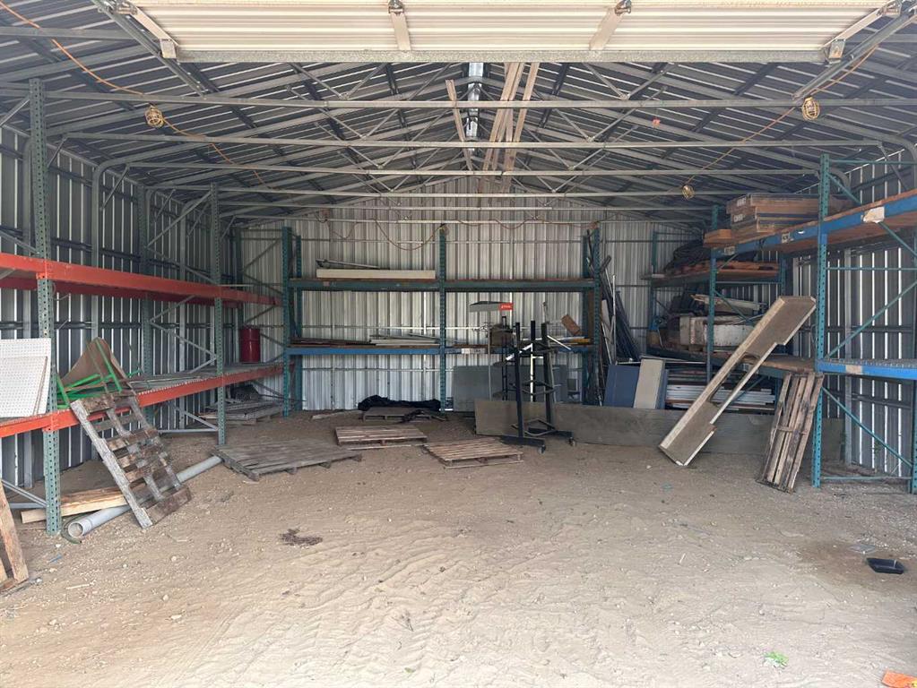 24 Nipewon Road Property Photo 11